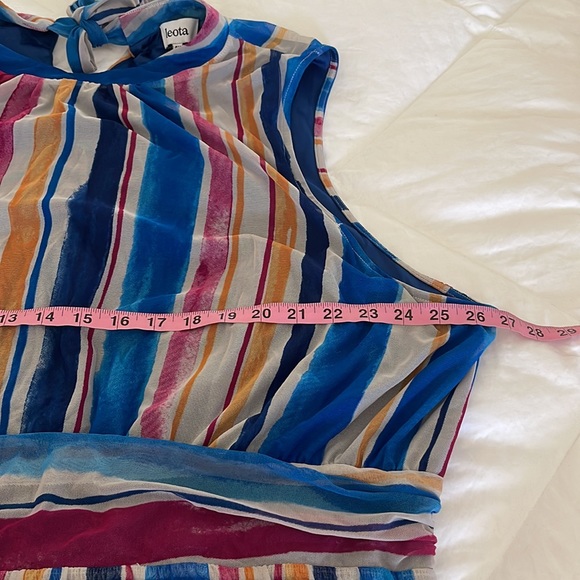 LEOTA Watercolor Stripe Aria Midi Dress Sheer with back tie detail. Size 4XL - Picture 12 of 14
